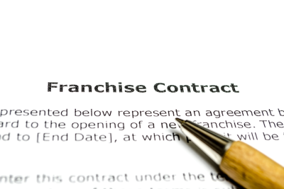 What Should I Look for in a Franchise Agreement Before Signing?